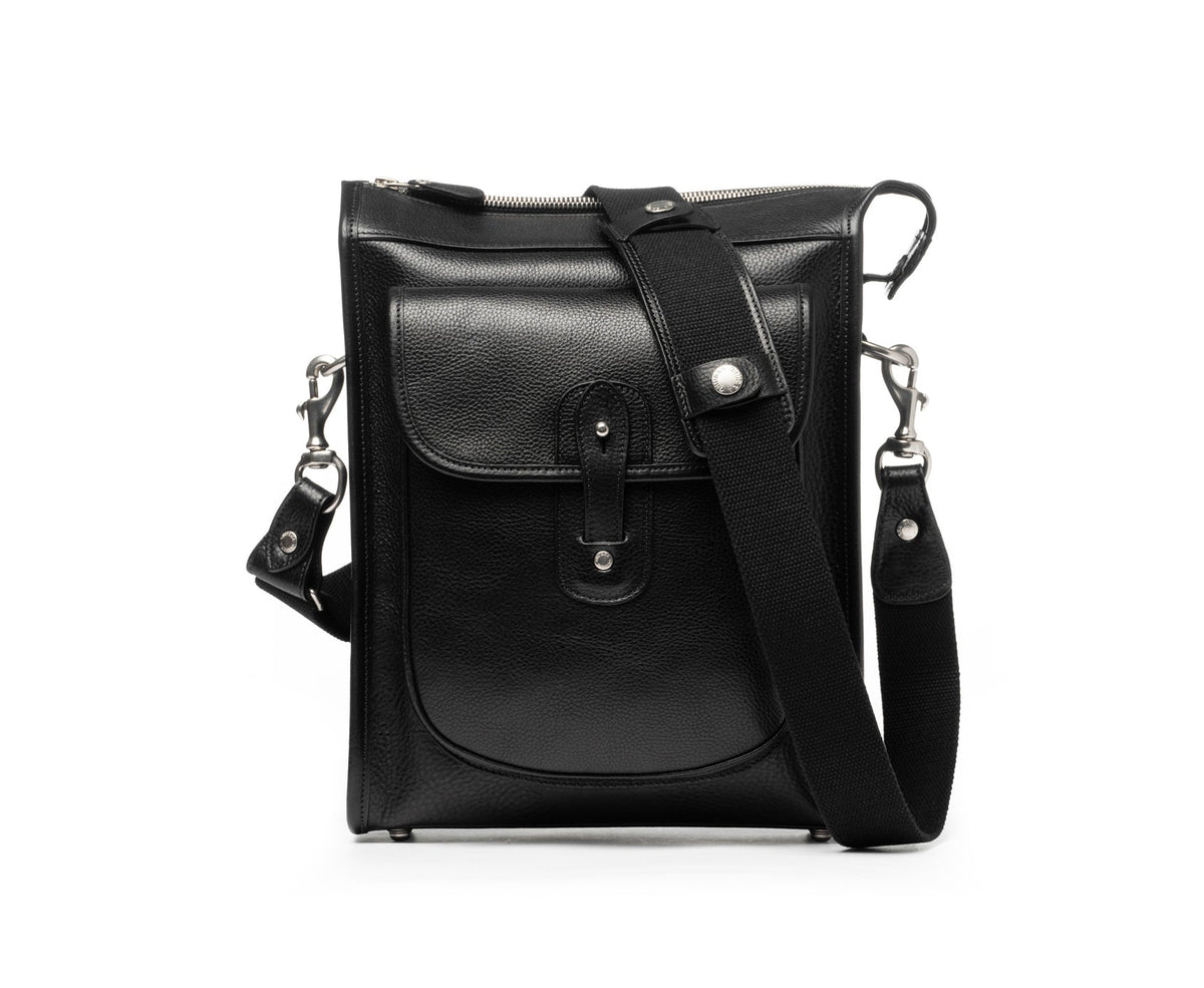 Gearpack No. 4 | Vintage Black Leather Crossbody Bag | Ghurka