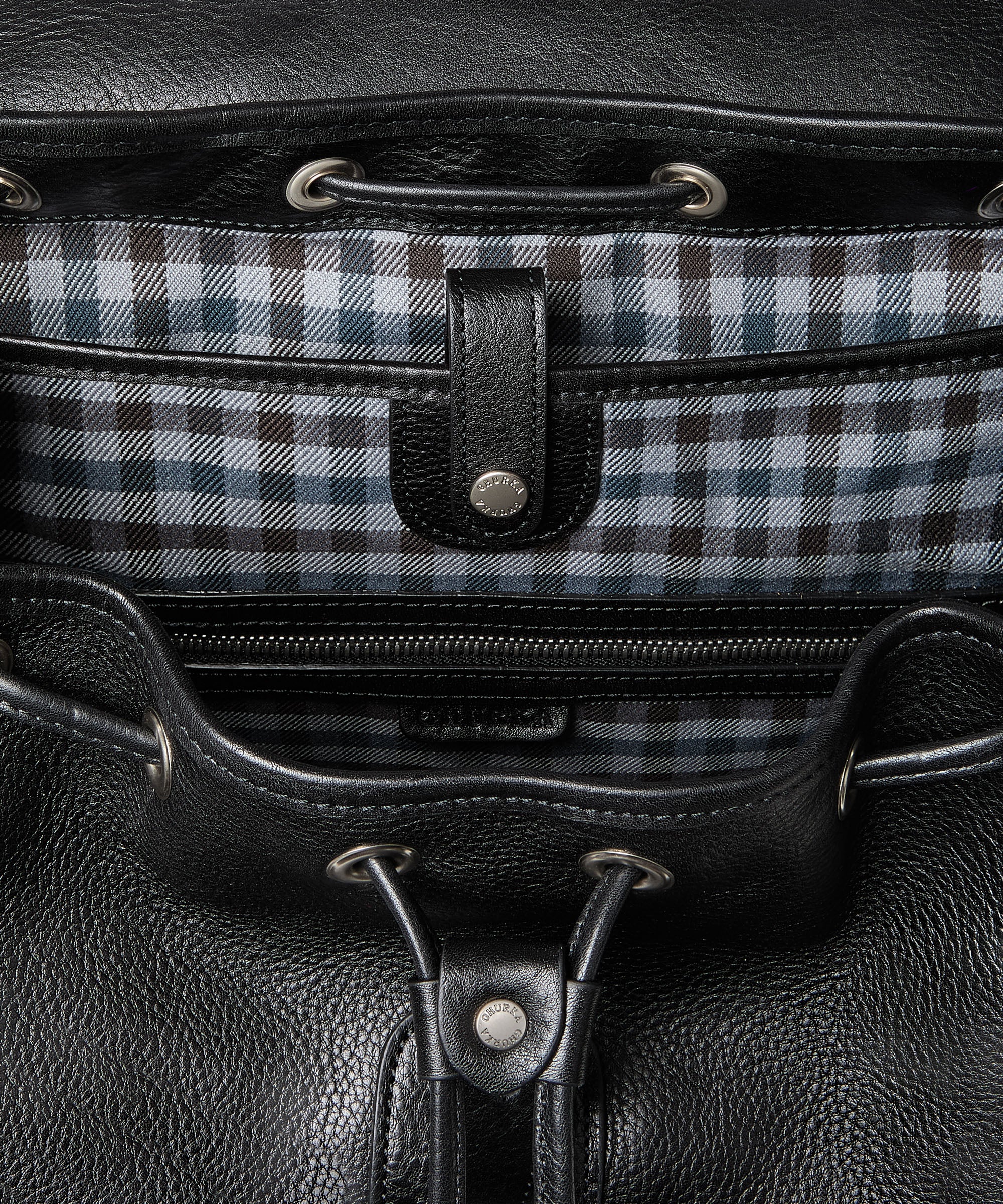 Blazer No. 278 | Vintage Black Leather Backpack | Ghurka