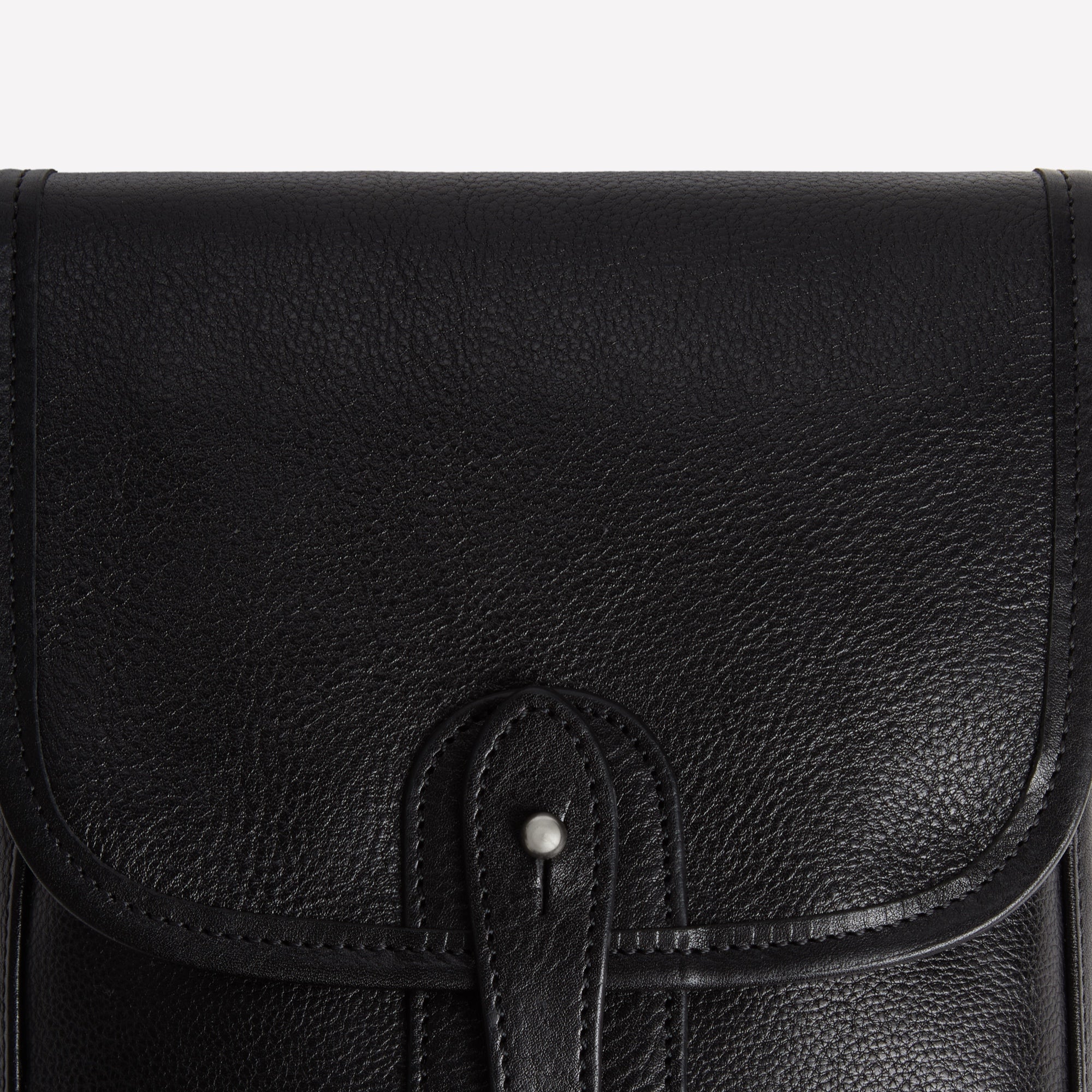 Harlow III No. 205 | Vintage Black Leather Crossbody Bag | Ghurka