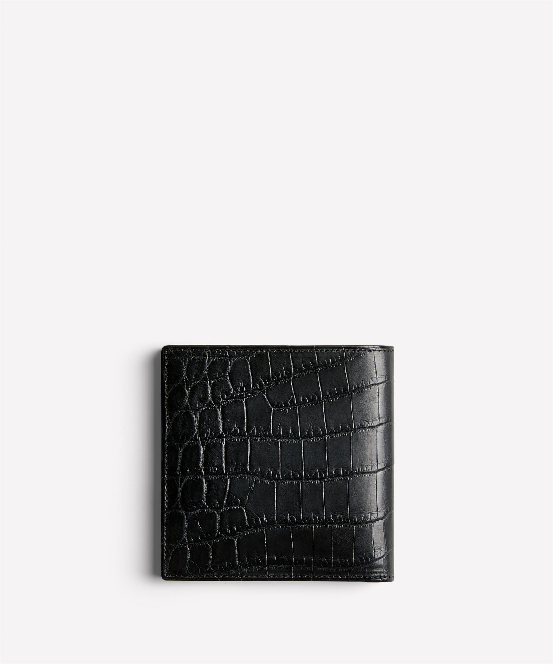 International Wallet No. 104