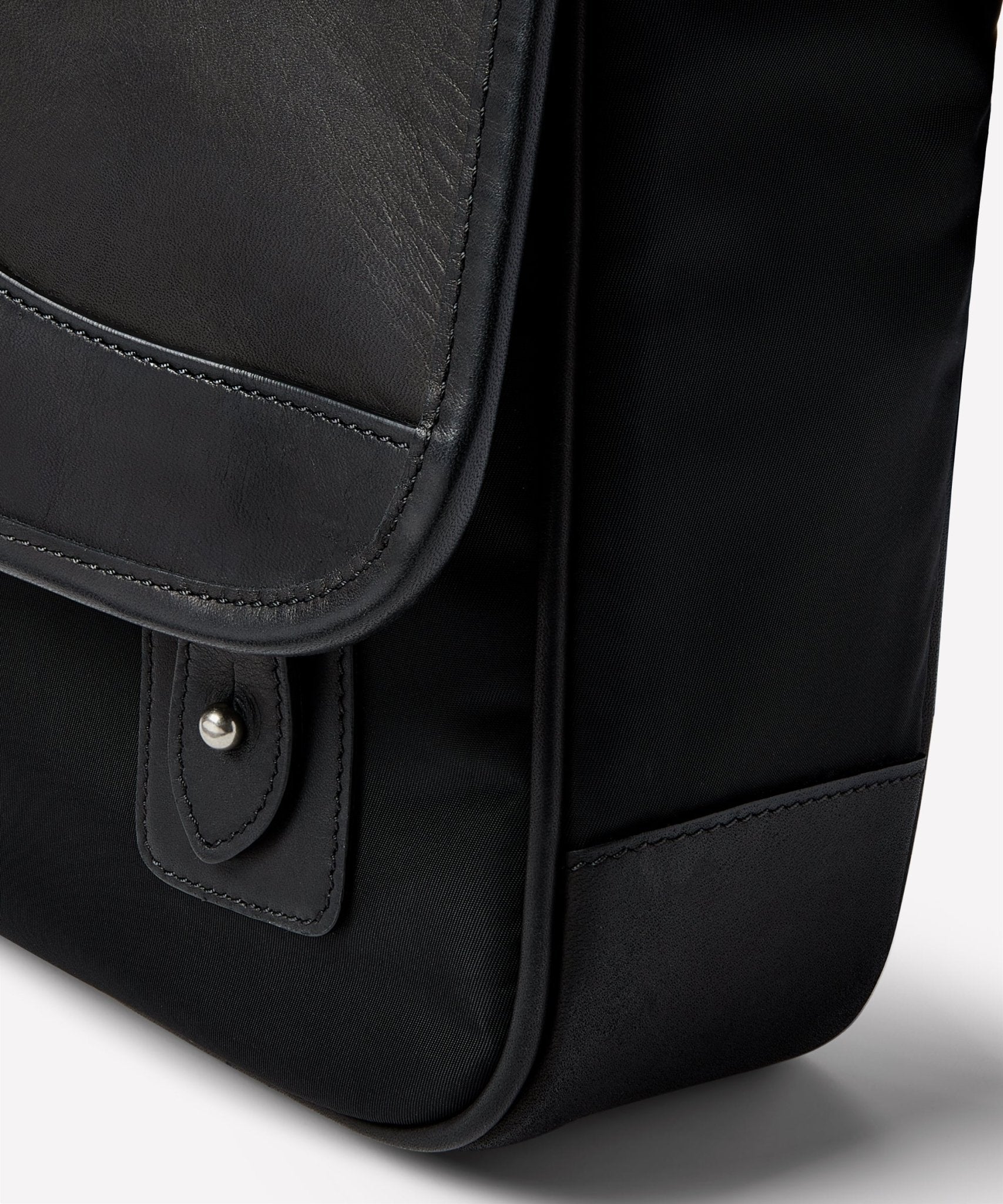 Messenger Bags – Ghurka