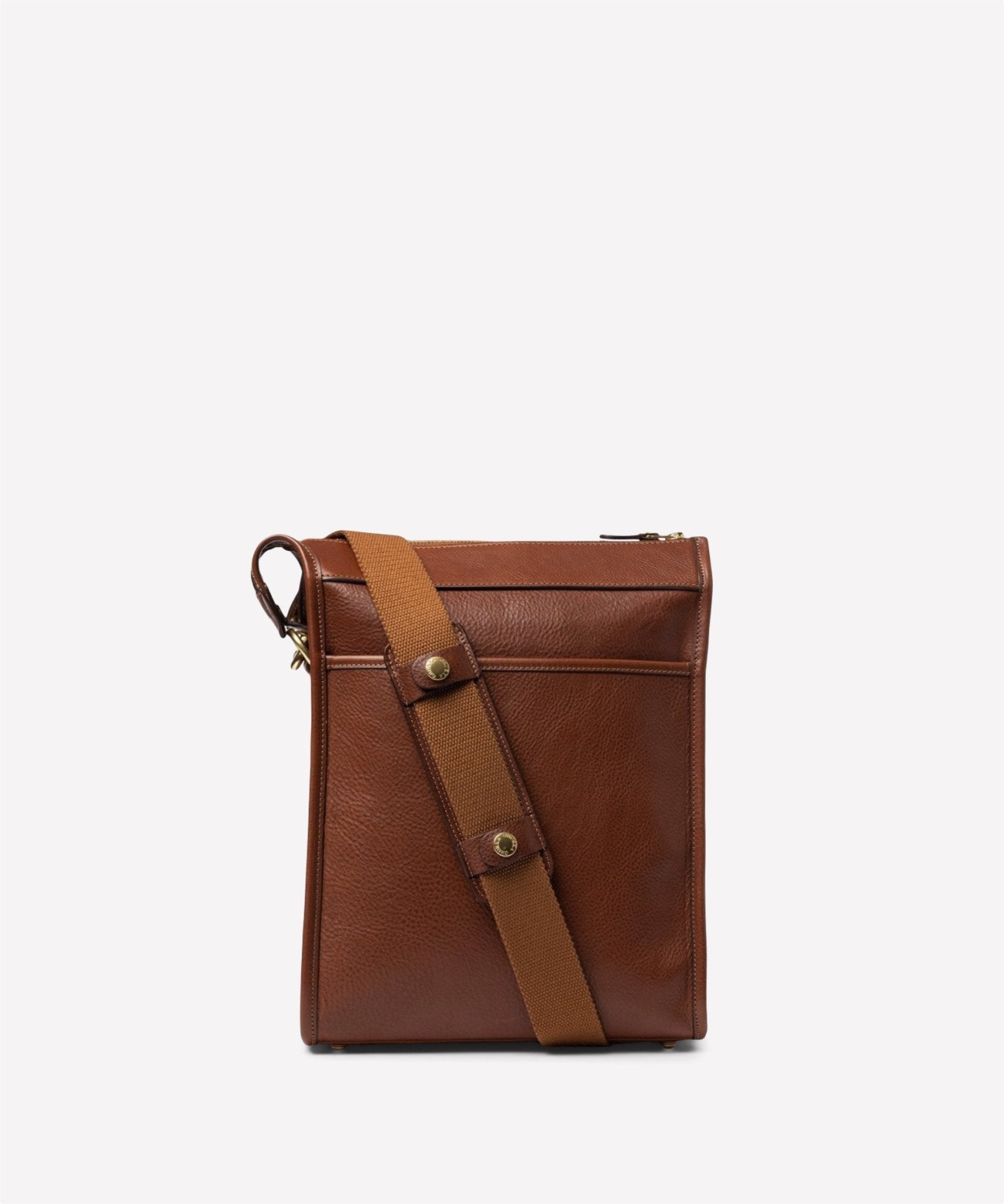 Gearpack No. 4 | Vintage Chestnut Leather Crossbody Bag | Ghurka