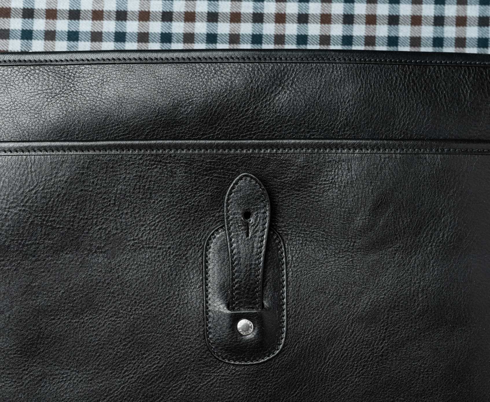 Air Tag Fob  Vintage Black Leather – Ghurka