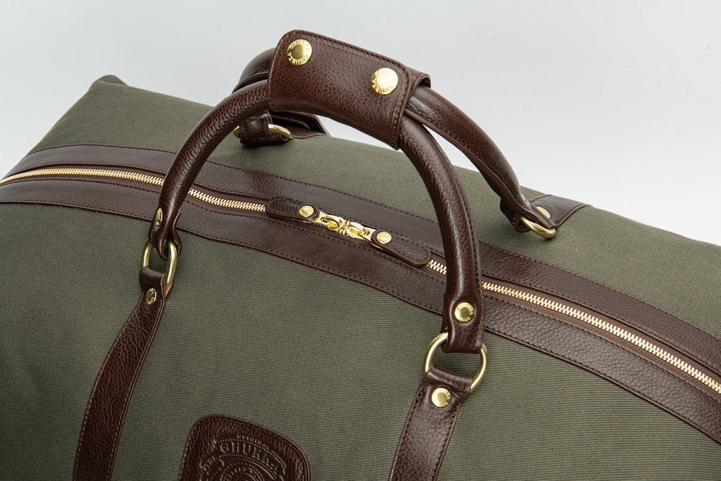 Cavalier III No. 98 | Olive Twill - Vintage Walnut Duffle Bag | Ghurka